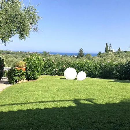 Lalla Luxury Villa With Private Pool, Sea View & Spacious Garden 别墅 Lithakia (Zakynthos)