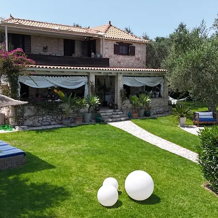 Lalla Luxury Villa With Private Pool, Sea View & Spacious Garden 别墅 Lithakia (Zakynthos)