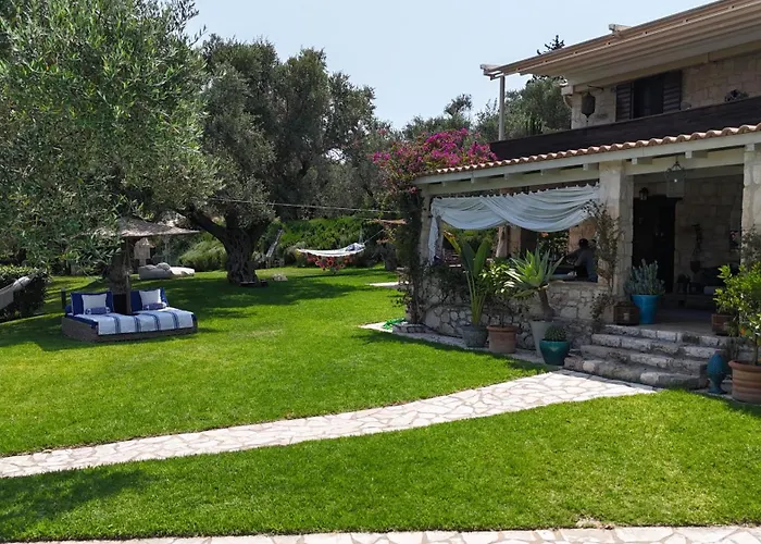 Lalla Luxury With Private Pool, Sea View & Spacious Garden * Lithakia (Zakynthos)