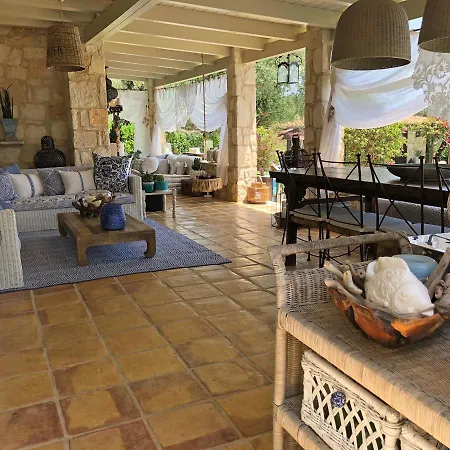 Lalla Luxury With Private Pool, Sea View & Spacious Garden Vila