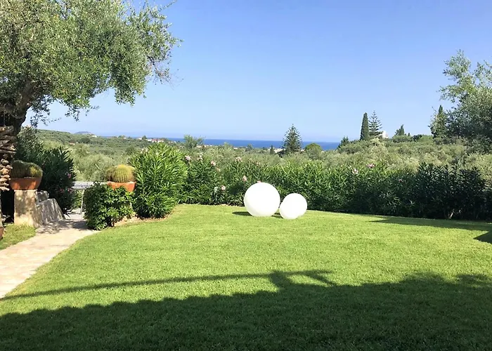 Lalla Luxury With Private Pool, Sea View & Spacious Garden 别墅 Lithakia (Zakynthos)