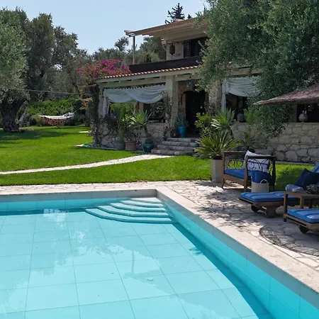 Villa Lalla Luxury Villa With Private Pool, Sea View & Spacious Garden *