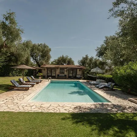 Villa Lalla With Private Pool, Sea View & Spacious Garden Vilă Lithakia (Zakynthos)