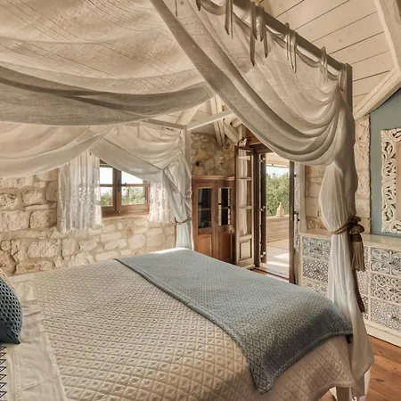 Villa Lalla With Private Pool, Sea View & Spacious Garden * Lithakia (Zakynthos)