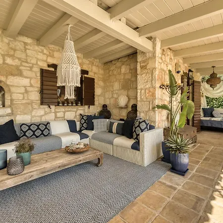 Vilă Villa Lalla With Private Pool, Sea View & Spacious Garden Lithakia (Zakynthos)