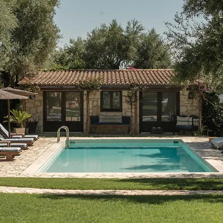 Lalla With Private Pool, Sea View & Spacious Garden *