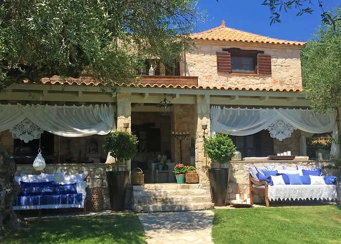 Lalla Luxury With Private Pool, Sea View & Spacious Garden Βίλα *