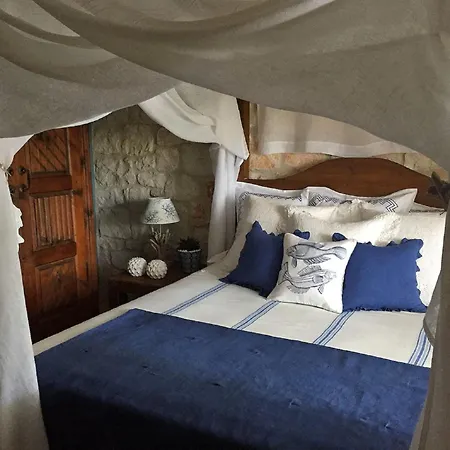 ヴィラ Lalla Luxury Villa With Private Pool, Sea View & Spacious Garden Lithakia